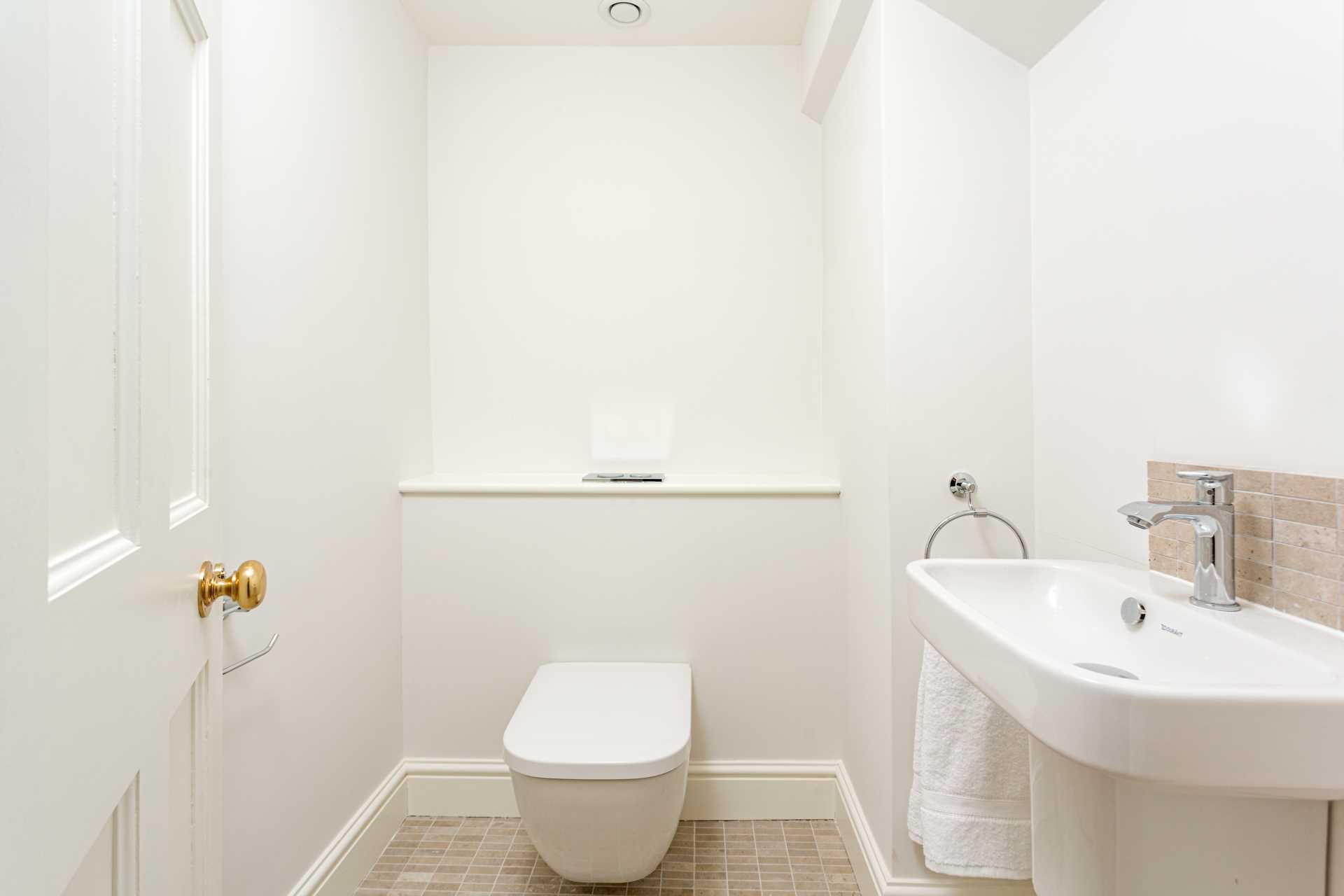 Additional Property Image 2 bedroom Flat to rent in London 17
