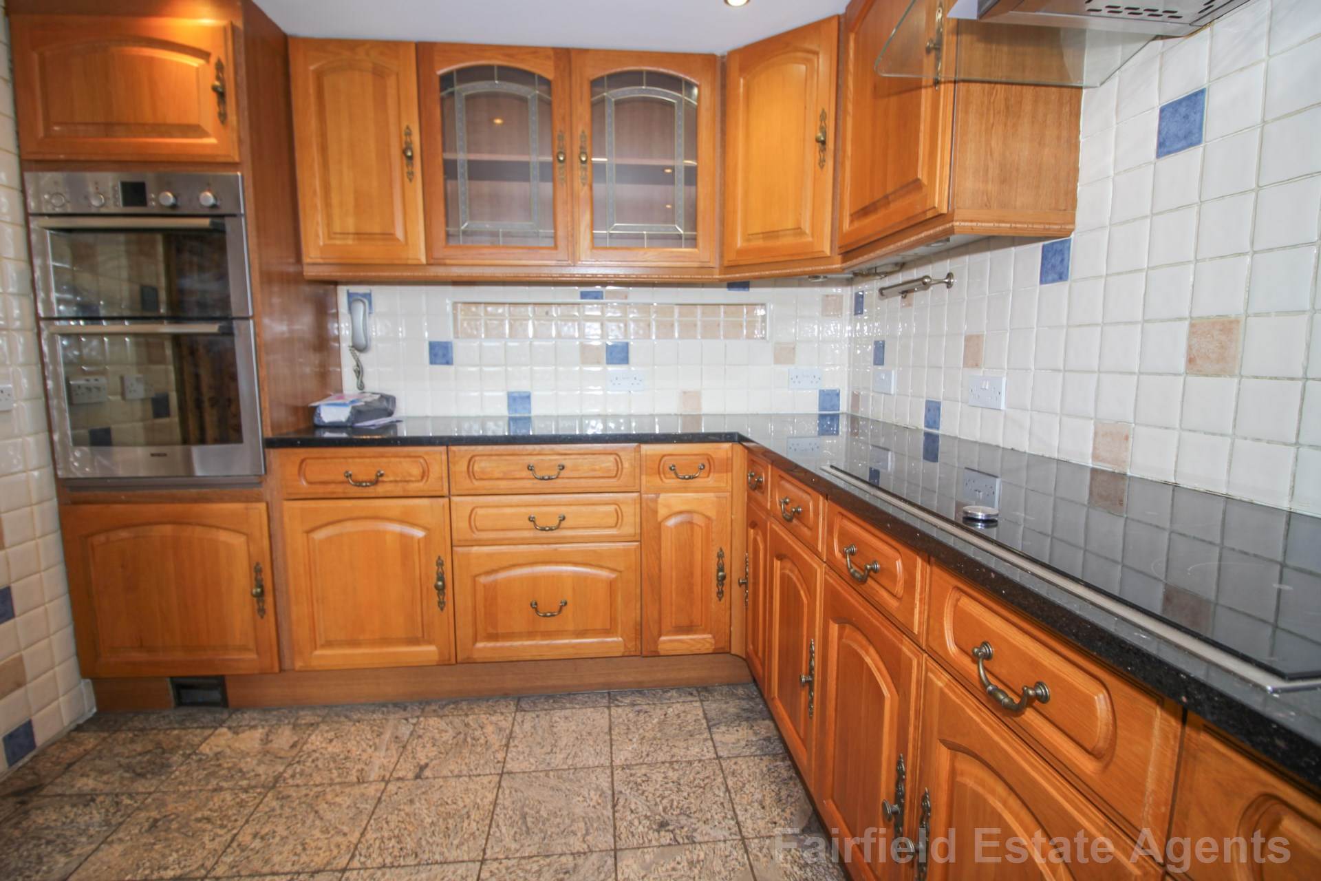 Additional Property Image 3 bedroom Detached to rent in Watford 3