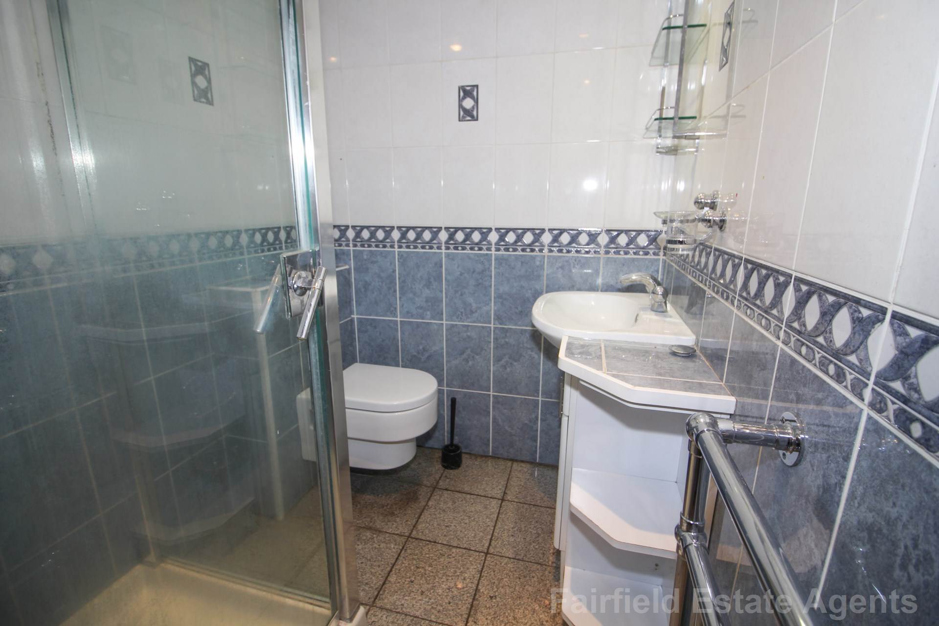 Additional Property Image 3 bedroom Detached to rent in Watford 10