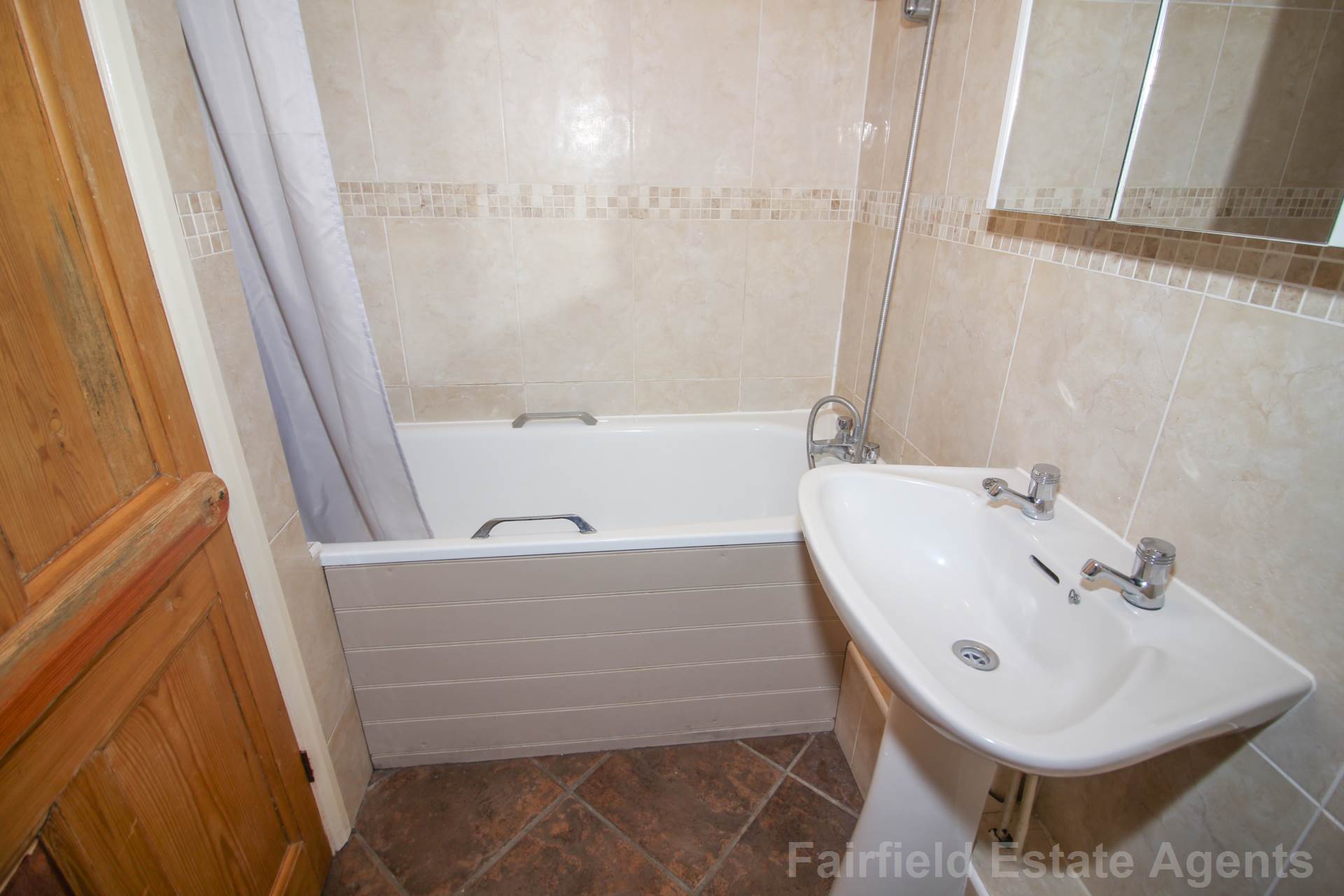 Additional Property Image 1 bedroom Flat to rent in Watford 8