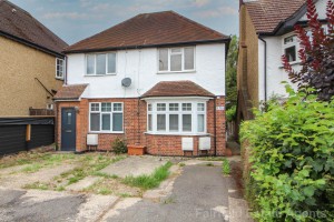 1 bedroom Flat to rent in Watford
