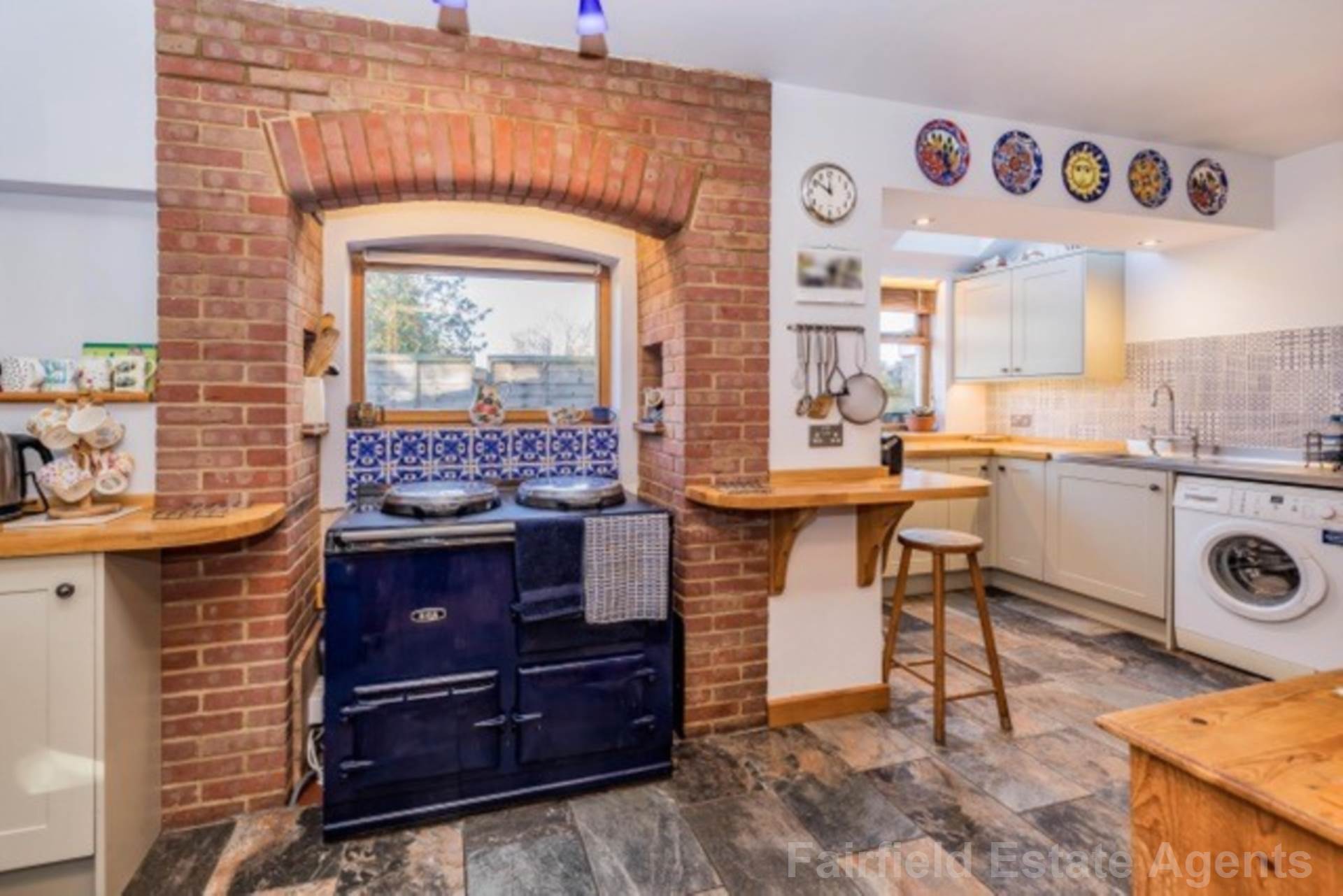 Additional Property Image 3 bedroom Semi Detached for sale in Watford 6