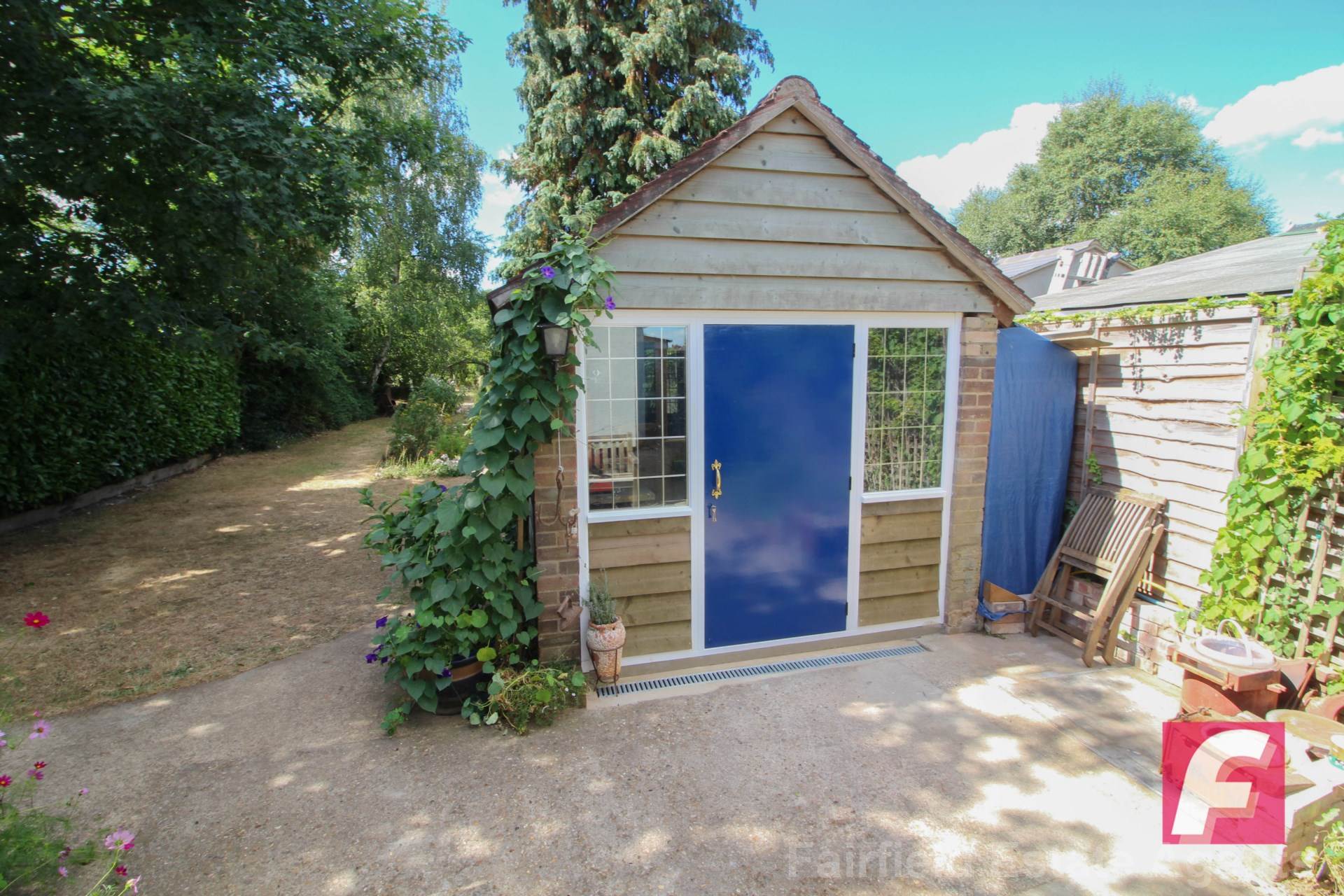 Additional Property Image 3 bedroom Semi Detached for sale in Watford 17