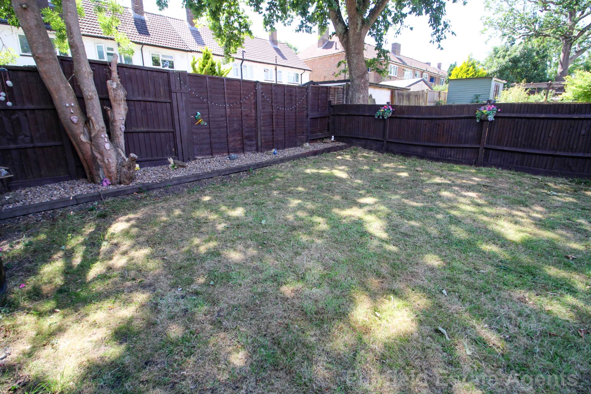 Additional Property Image 1 bedroom Flat for sale in Watford 3