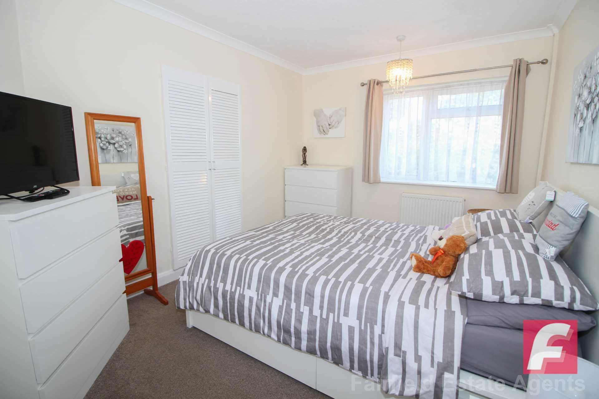 Additional Property Image 1 bedroom Flat for sale in Watford 6