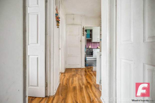 Additional Property Image 1 bedroom Flat for sale in Watford 9