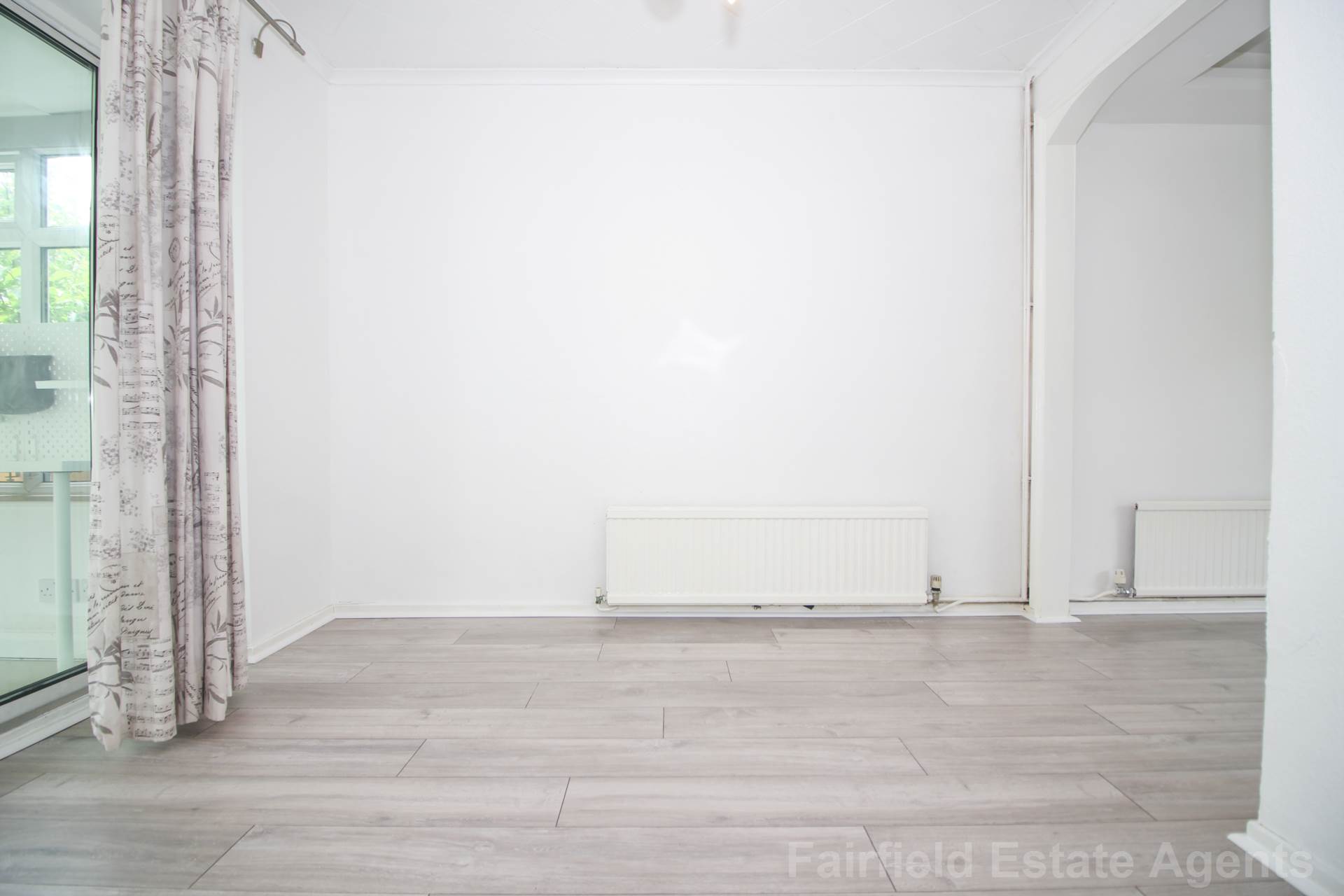 Additional Property Image 3 bedroom Semi Detached to rent in Watford 8