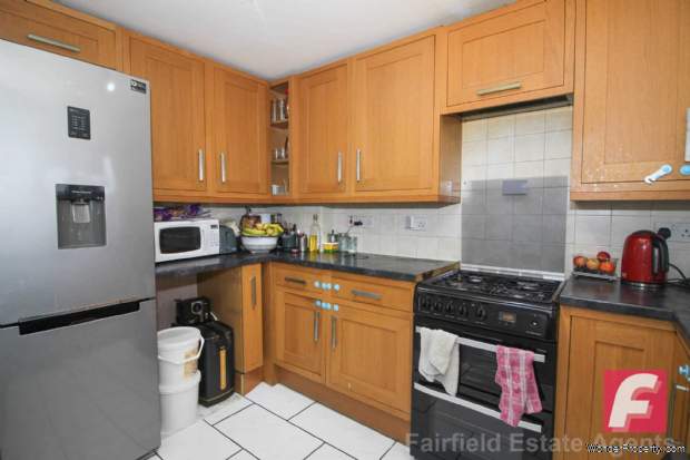 Additional Property Image 2 bedroom Terraced for sale in Watford 7