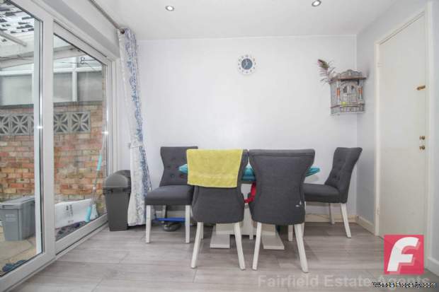 Additional Property Image 2 bedroom Terraced for sale in Watford 8