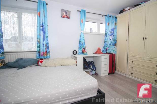 Additional Property Image 2 bedroom Terraced for sale in Watford 10