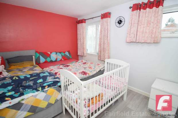 Additional Property Image 2 bedroom Terraced for sale in Watford 11