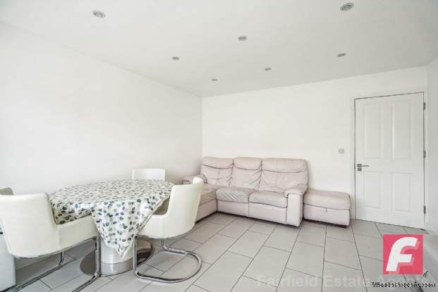 Additional Property Image 3 bedroom Terraced for sale in Watford 8