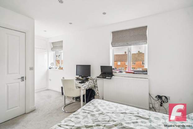 Additional Property Image 3 bedroom Terraced for sale in Watford 13