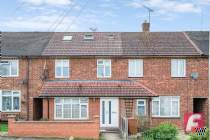 3 bedroom Terraced for sale in Watford