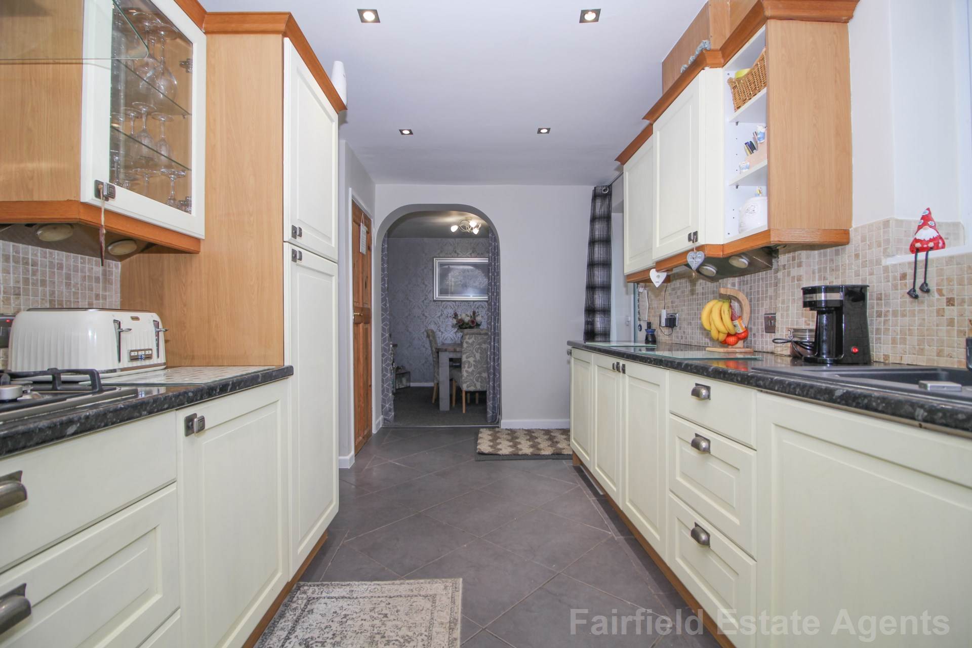 Additional Property Image 3 bedroom Semi Detached for sale in Watford 12