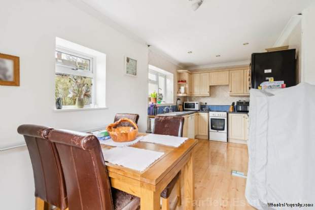 Additional Property Image 3 bedroom End of Terrace for sale in Watford 3