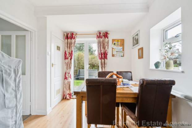 Additional Property Image 3 bedroom End of Terrace for sale in Watford 11