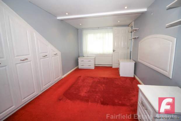 Additional Property Image 4 bedroom Terraced for sale in Rickmansworth 11