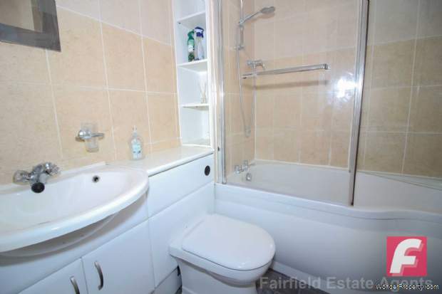 Additional Property Image 4 bedroom Terraced for sale in Rickmansworth 8