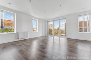 2 bedroom Flat for sale in Watford