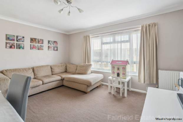 Additional Property Image 2 bedroom Flat for sale in Watford 4