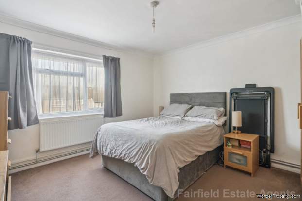 Additional Property Image 2 bedroom Flat for sale in Watford 13