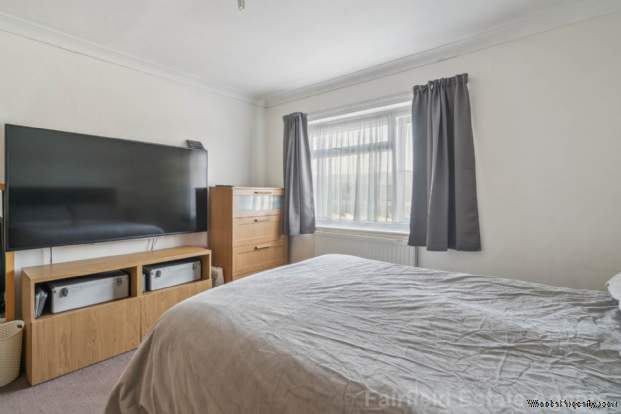 Additional Property Image 2 bedroom Flat for sale in Watford 14