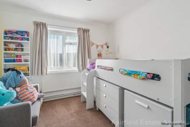 Additional Property Image 2 bedroom Flat for sale in Watford 16