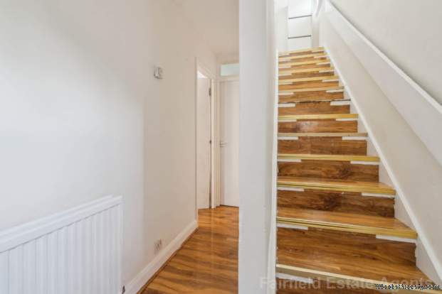 Additional Property Image 2 bedroom Maisonette for sale in Northwood 11