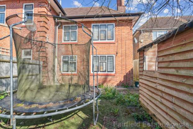 Additional Property Image 2 bedroom Maisonette for sale in Northwood 13