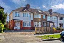 3 bedroom End of Terrace for sale in Harrow