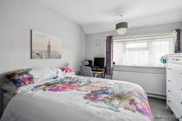 Additional Property Image 3 bedroom Terraced for sale in Watford 7
