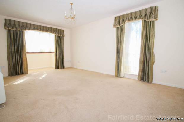 Additional Property Image 2 bedroom Flat for sale in Watford 4