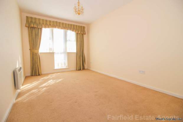 Additional Property Image 2 bedroom Flat for sale in Watford 7