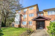 2 bedroom Flat for sale in Watford