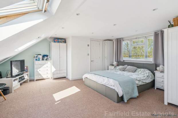 Additional Property Image 4 bedroom Terraced for sale in Watford 13