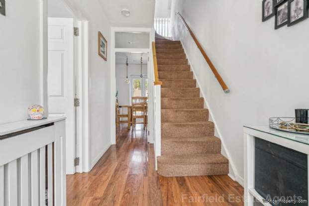 Additional Property Image 4 bedroom Terraced for sale in Watford 17