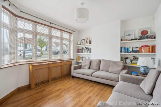 Additional Property Image 2 bedroom Semi Detached for sale in Watford 5