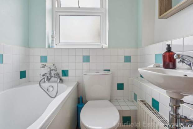 Additional Property Image 2 bedroom Semi Detached for sale in Watford 12