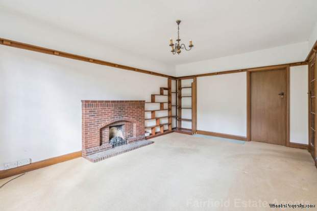 Additional Property Image 2 bedroom Detached Bungalow for sale in Watford 5