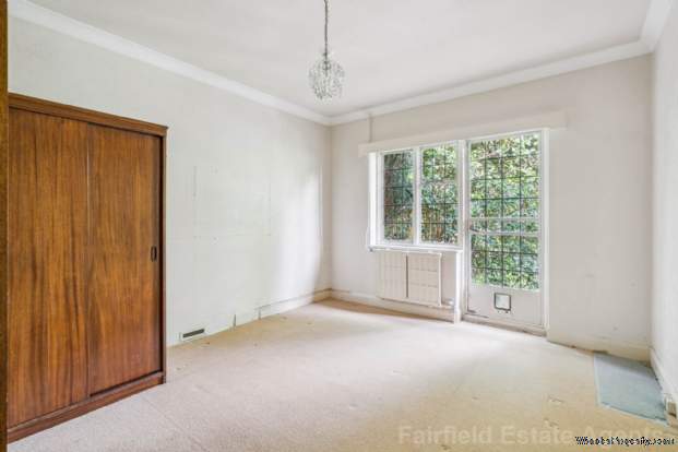 Additional Property Image 2 bedroom Detached Bungalow for sale in Watford 16