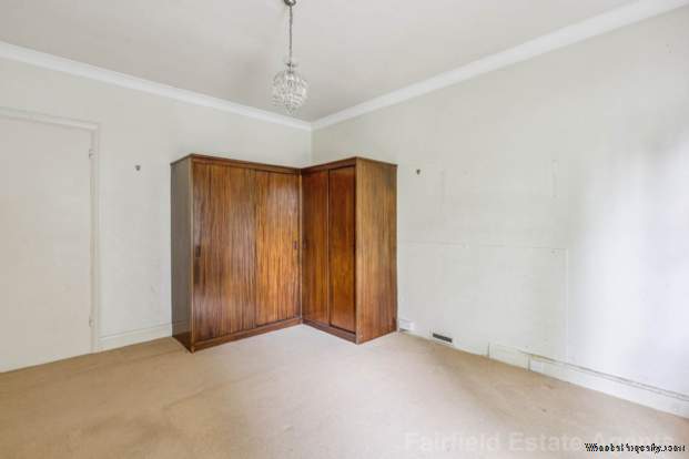 Additional Property Image 2 bedroom Detached Bungalow for sale in Watford 7