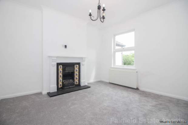 Additional Property Image 2 bedroom Maisonette for sale in Harrow 3