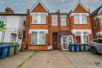 2 bedroom Maisonette for sale in Harrow