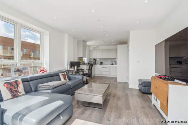 Additional Property Image 1 bedroom Flat for sale in Watford 6