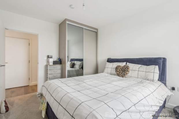 Additional Property Image 1 bedroom Flat for sale in Watford 18