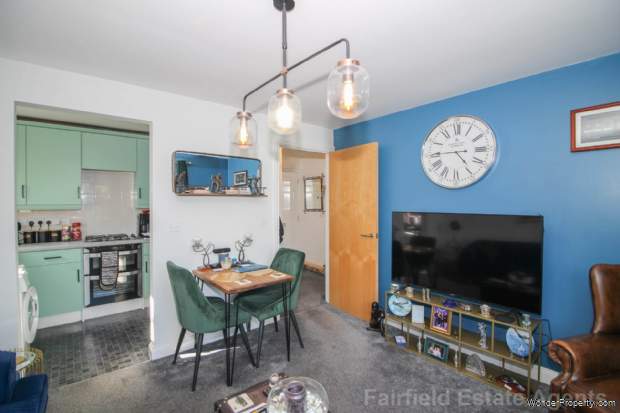 Additional Property Image 1 bedroom Flat for sale in Watford 6