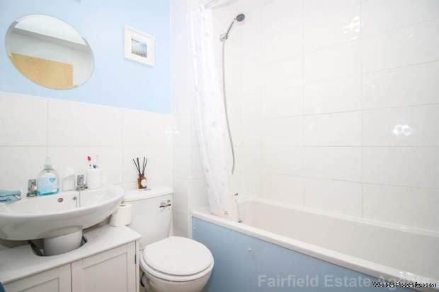Additional Property Image 1 bedroom Flat for sale in Watford 9