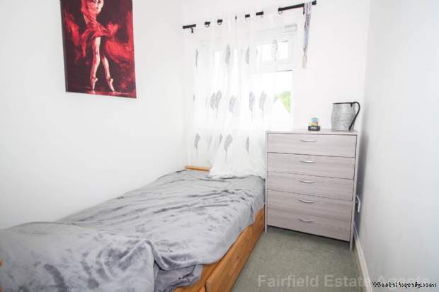 Additional Property Image 3 bedroom Semi Detached for sale in Watford 11