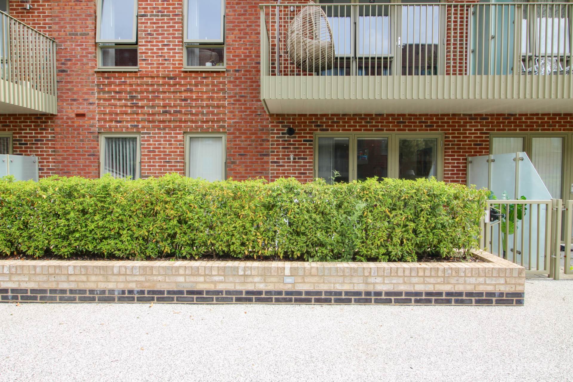 2 bedroom Flat for sale in Watford